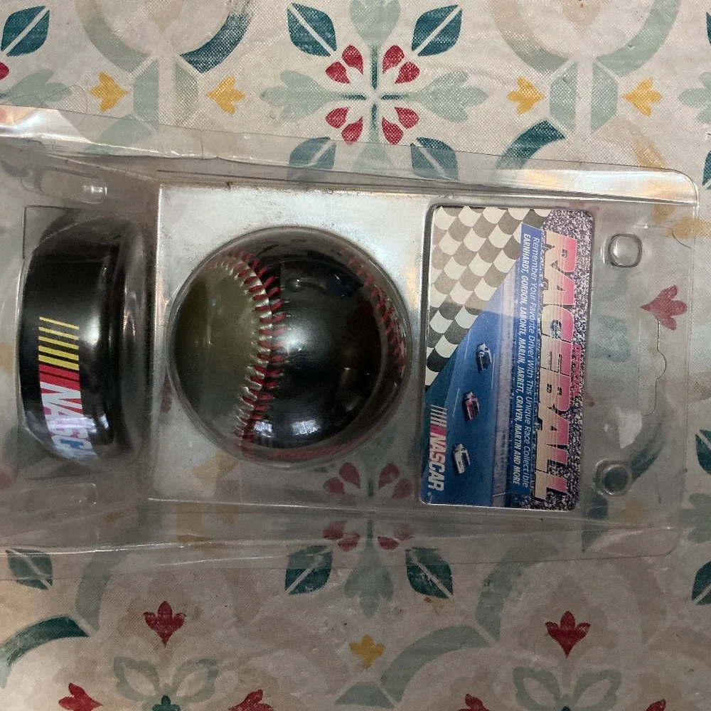 Baseball - Picture 1 of 5